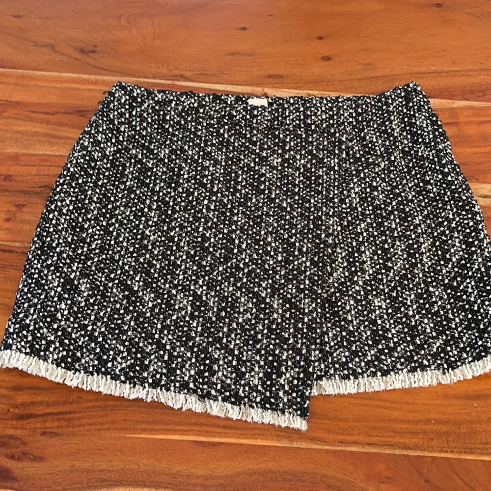 H&M tweed skirt